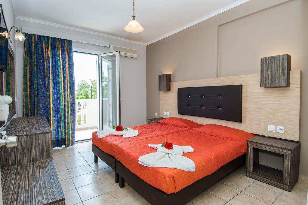 Garden Palace Hotel Laganas Ngoại thất bức ảnh
